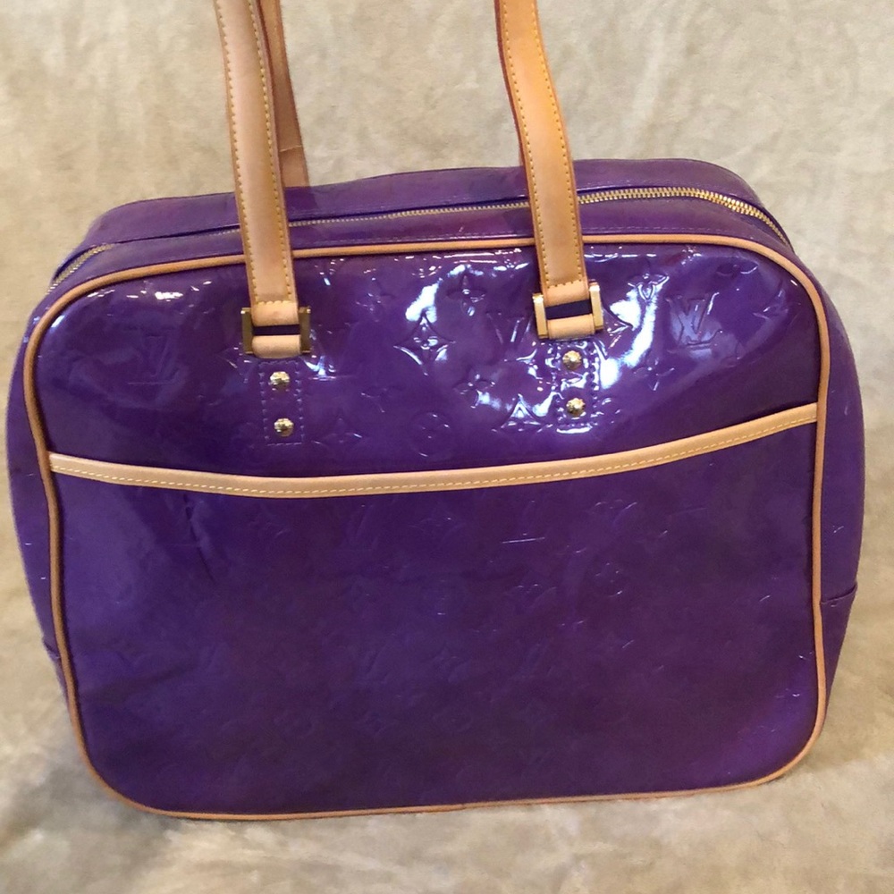 Large purple patent leather Louis Vuitton tote